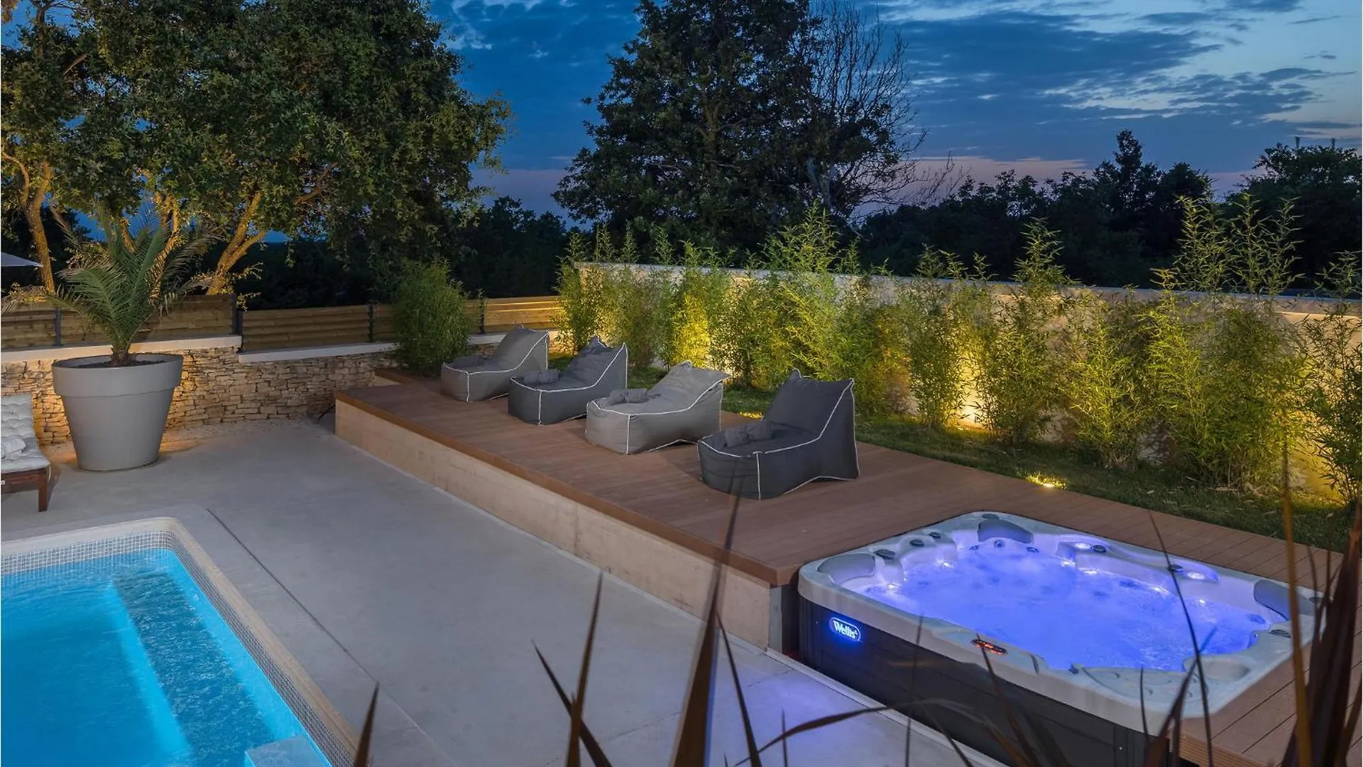 Amazing Home In Cabrunici With Jacuzzi 0*,  Croatia